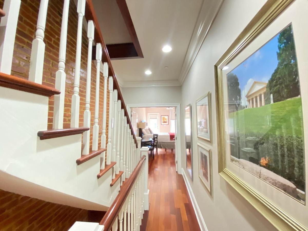 וושינגטון Classy Victorian Brownstone Subway Shopping מראה חיצוני תמונה